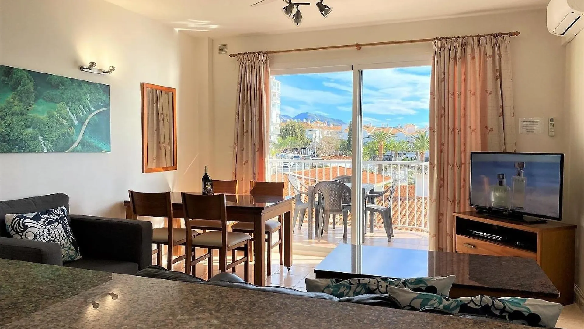 Ferienwohnung Fuer 3 Personen Ca 65 Qm In Nerja, Andalusien Costa Del Sol 0*, Nerja